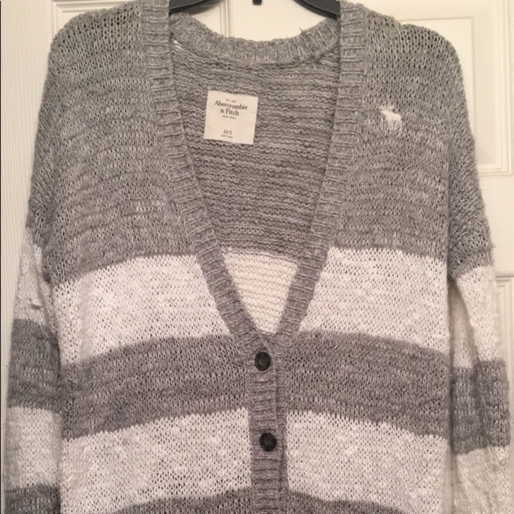 Smart, cozy and casual cardigan sweater